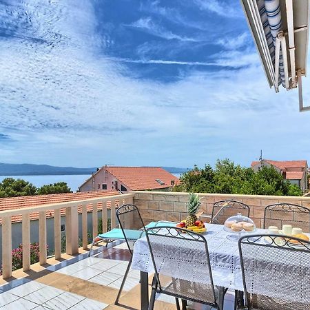 Lantana Apartment Бол Екстер'єр фото