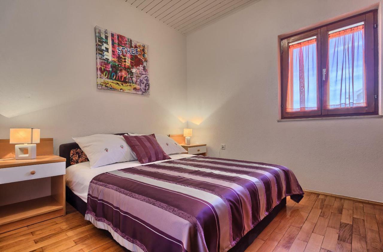 Lantana Apartment Бол Екстер'єр фото